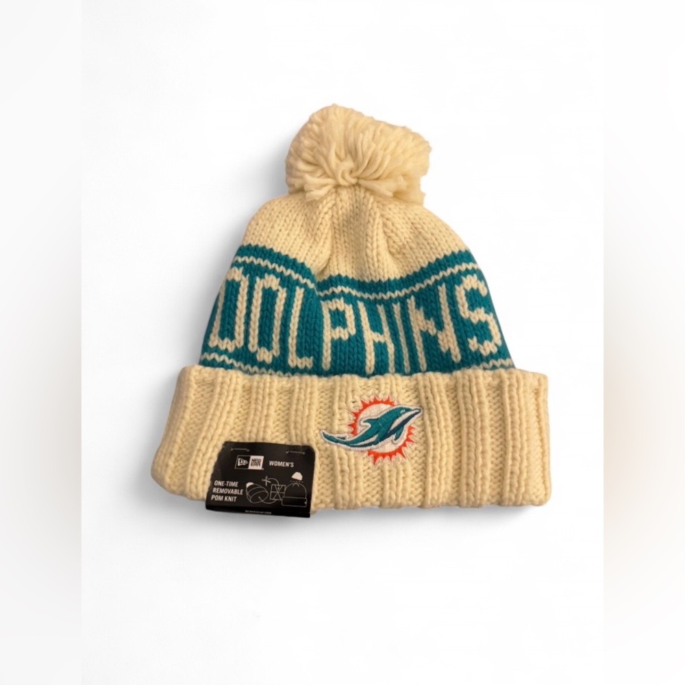NWT Women's New Era Cream Miami Dolphins 2024 Sideline Cuffed Knit Hat with Pom